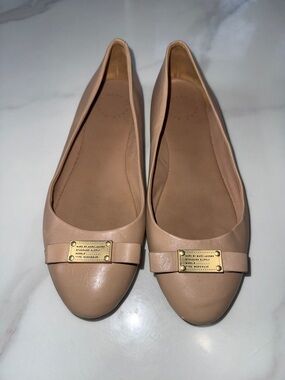 Marc Jacobs Nude Leather Ballet Flats with Gold Plaque